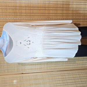 American eagle Soft and sexy off white lace accent Hi-Lo top sz SP